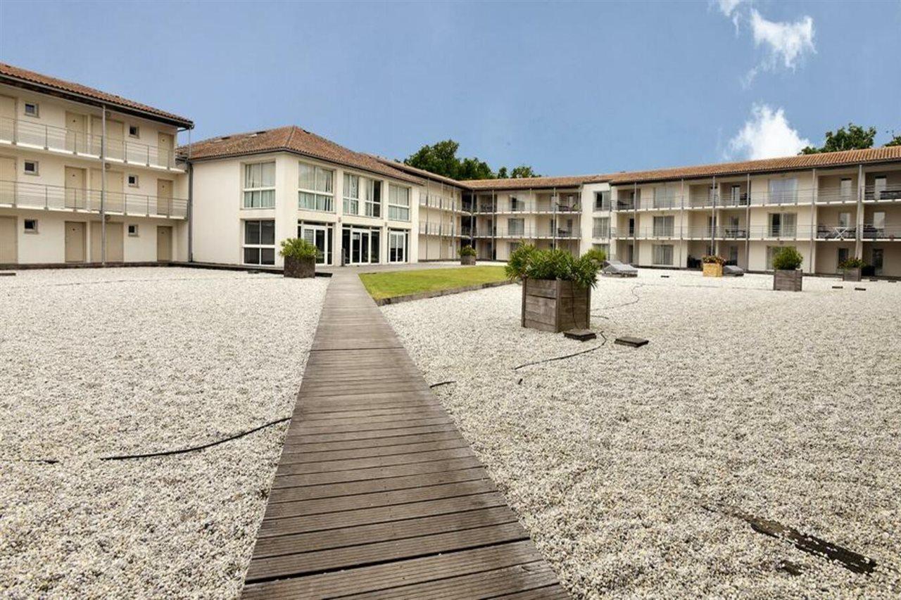 Vacanceole - Le Domaine Du Chateau - La Rochelle / Ile De Re Lagord Exteriér fotografie